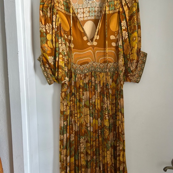 Nine Lives Bazaar Juni Mini Dress size AU6 US2 - Picture 2 of 11